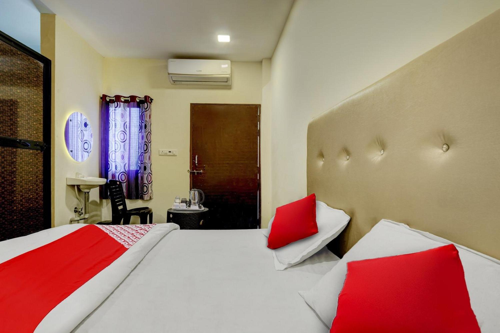 Oyo Flagship The Chirag Resort Bhandāra Екстериор снимка
